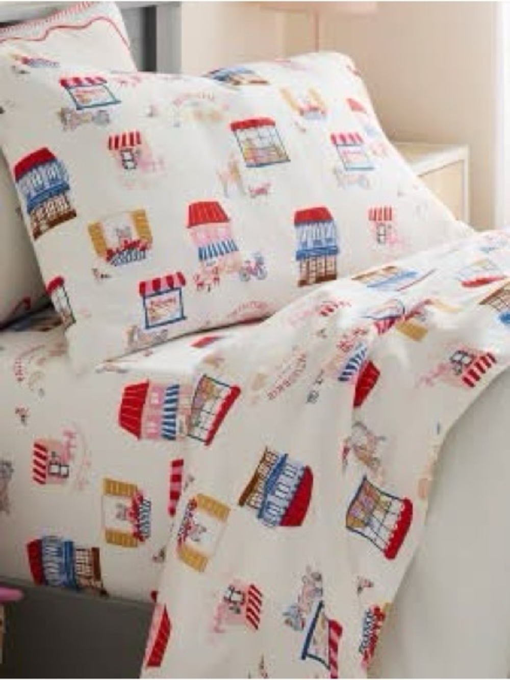 NEW Pillowfort Patisserie Red/Pink 3 Pc Sheet Set, Twin